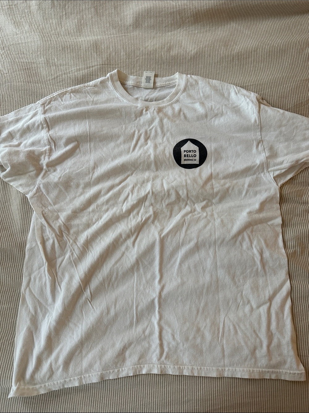 Gildan White Short Sleeve T-Shirt with Small Black Chest Logo